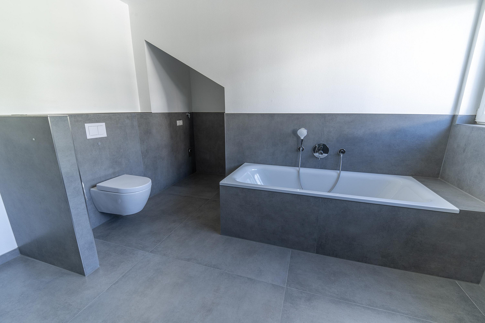 Attraktive Maisonettewohnung mit Haus-im-Haus-Charakter, Dachloggia, Garage – 56076 Koblenz – Vorschaubild 26