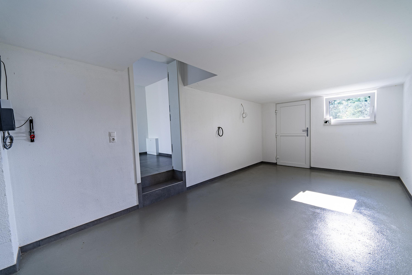 Attraktive Maisonettewohnung mit Haus-im-Haus-Charakter, Dachloggia, Garage – 56076 Koblenz – Vorschaubild 13