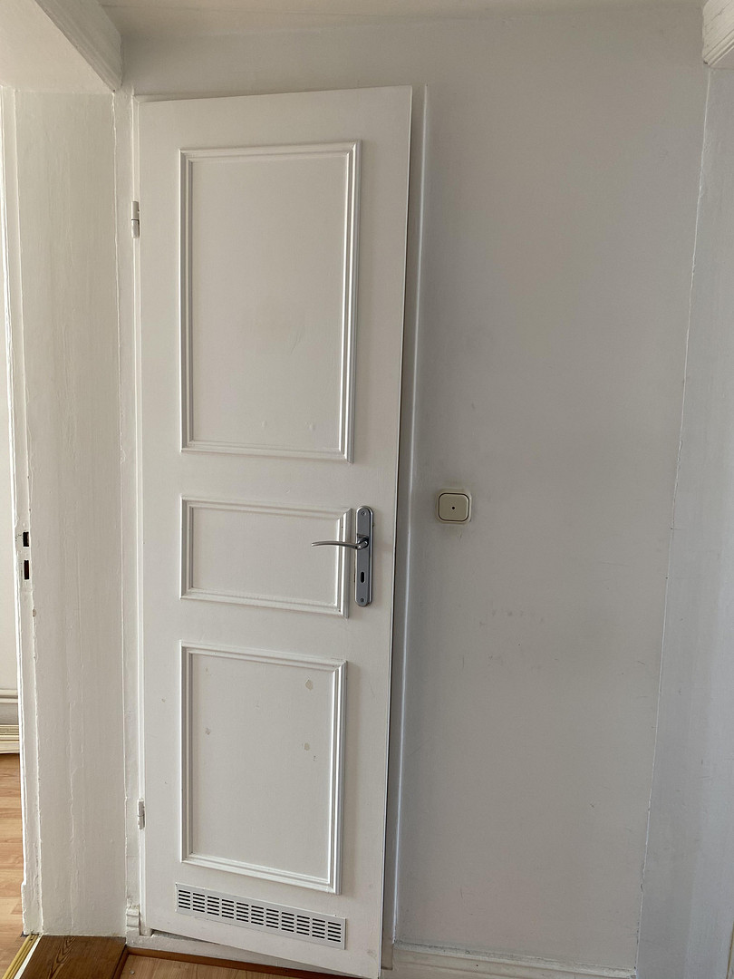 Sofortbezug! Helle 5-Zimmer-Altbauwohnung m. Balkon über den Dächern von Kiel zu kaufen. – 24114 Kiel(Südfriedhof) – Vorschaubild 22