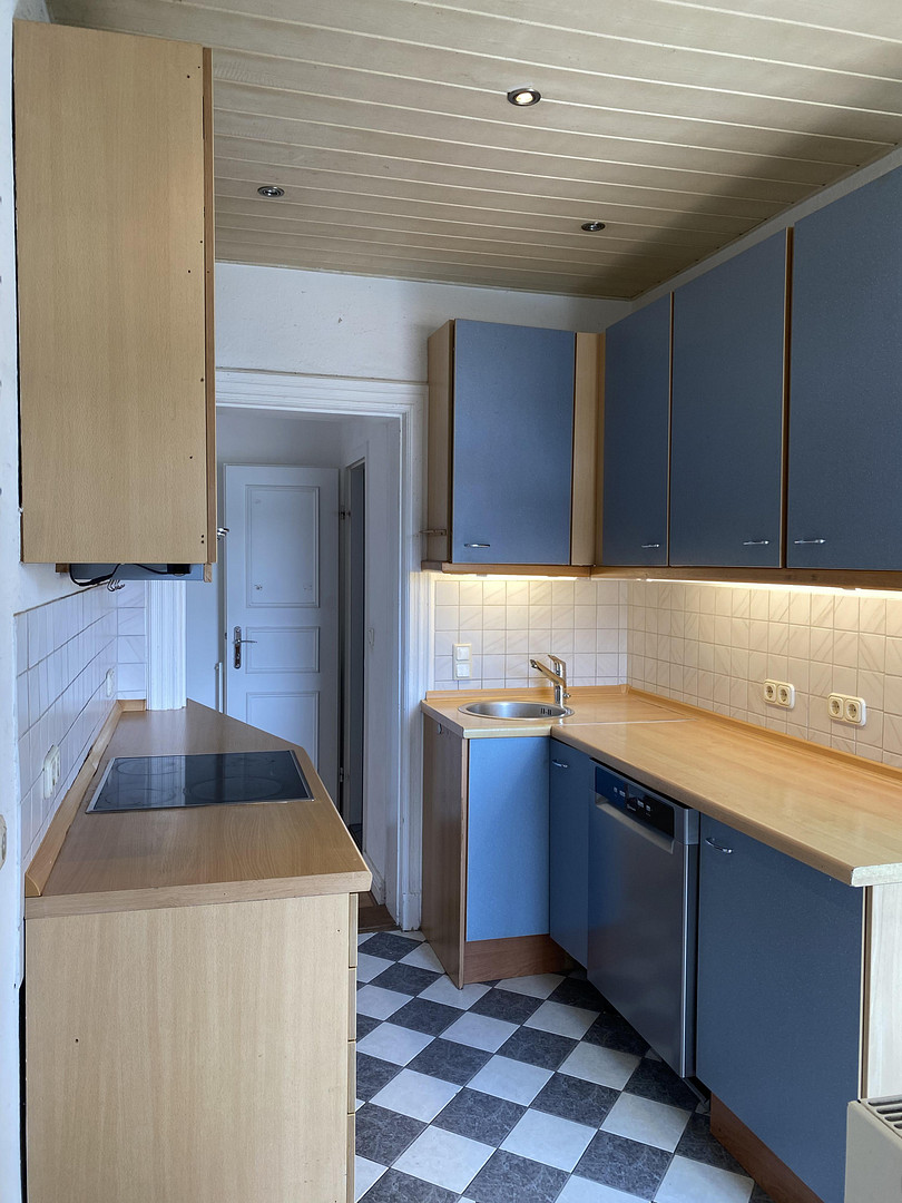 Sofortbezug! Helle 5-Zimmer-Altbauwohnung m. Balkon über den Dächern von Kiel zu kaufen. – 24114 Kiel(Südfriedhof) – Vorschaubild 16
