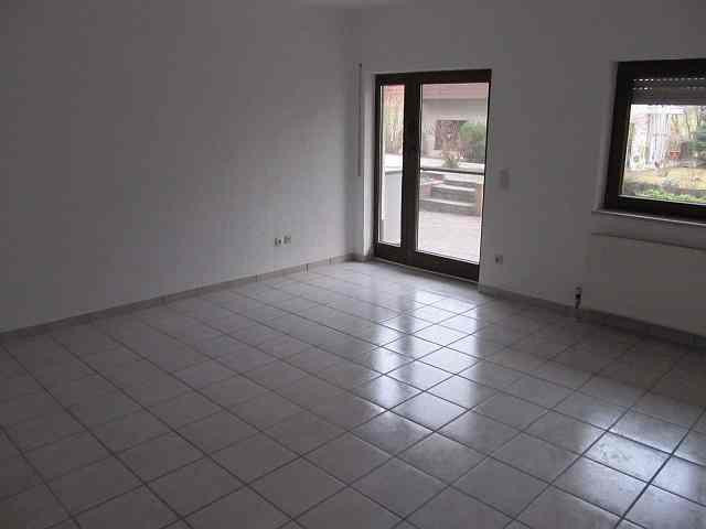 Sonnige Eigentumswohnung 65 qm 3 ZKB Brandoberndorf große 15 qm Terrasse südwest – Lerchenweg 12, 35647 Waldsolms Brandoberndorf(Brandoberndorf) – Vorschaubild 7