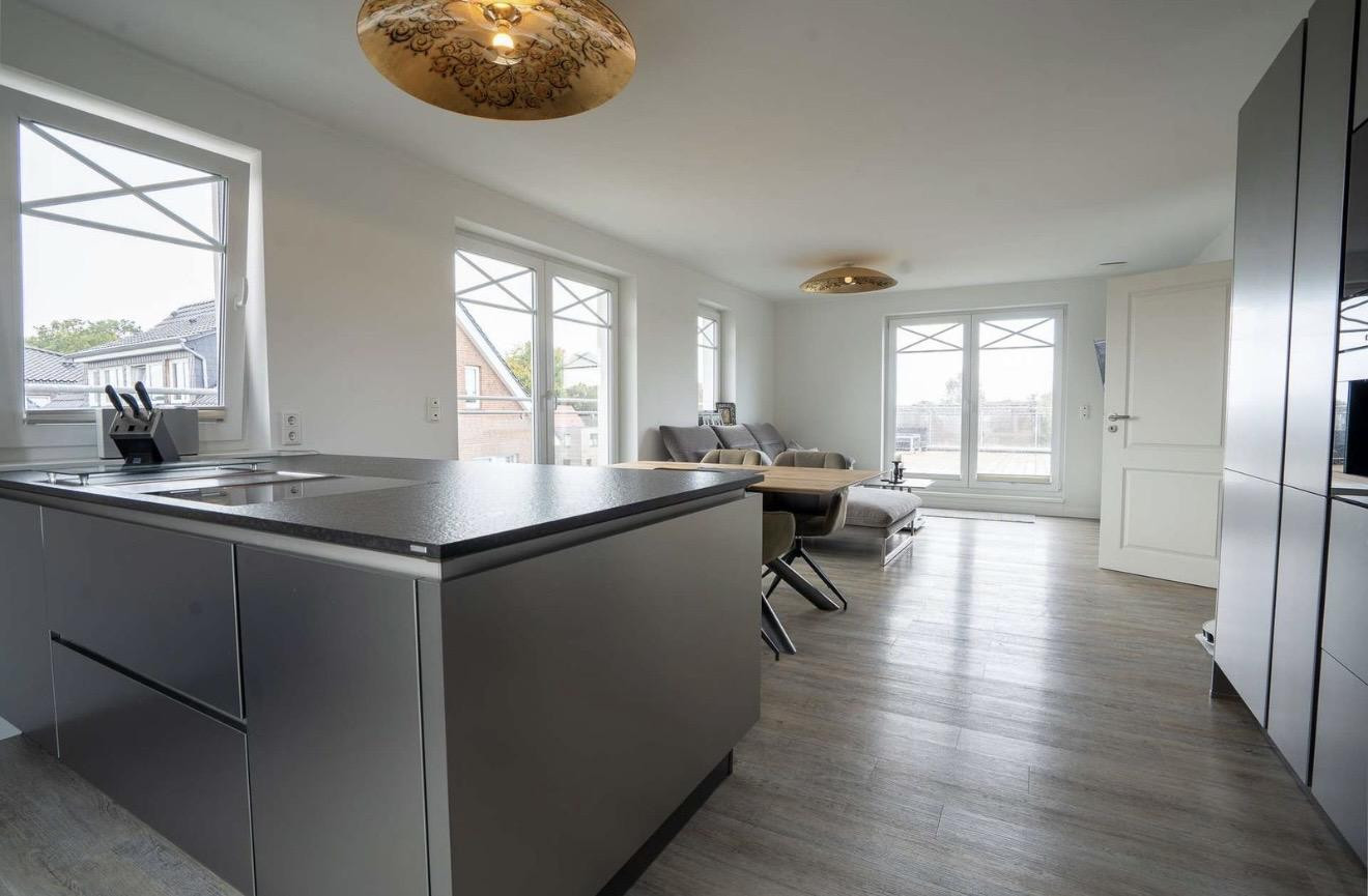 Provisionsfrei! Exklusives Penthouse mit großzügiger Dachterrasse – Bümmersteder Tredde 182, 26133 Oldenburg(Bümmerstede) – Vorschaubild 9