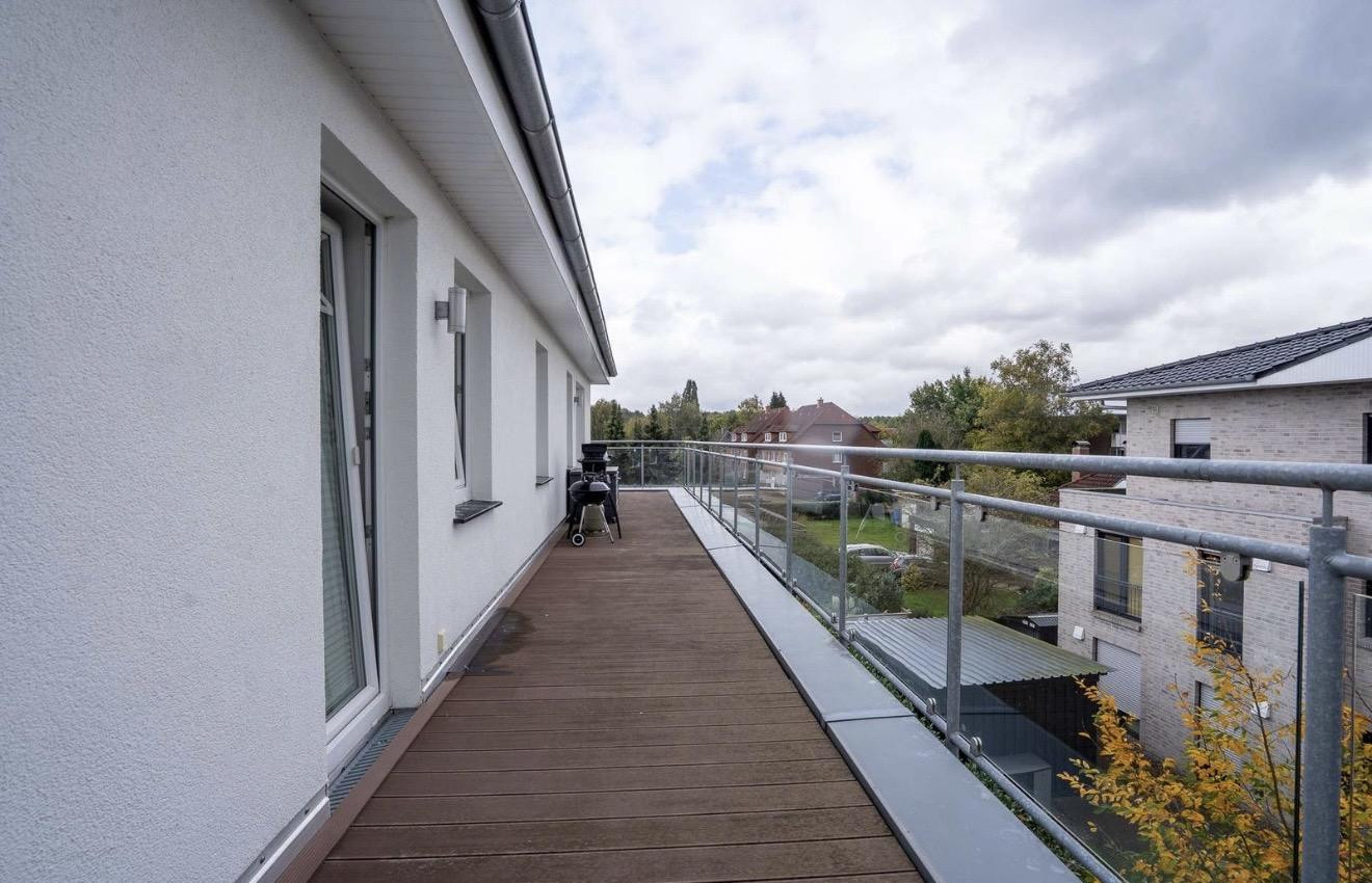 Provisionsfrei! Exklusives Penthouse mit großzügiger Dachterrasse – Bümmersteder Tredde 182, 26133 Oldenburg(Bümmerstede) – Vorschaubild 3