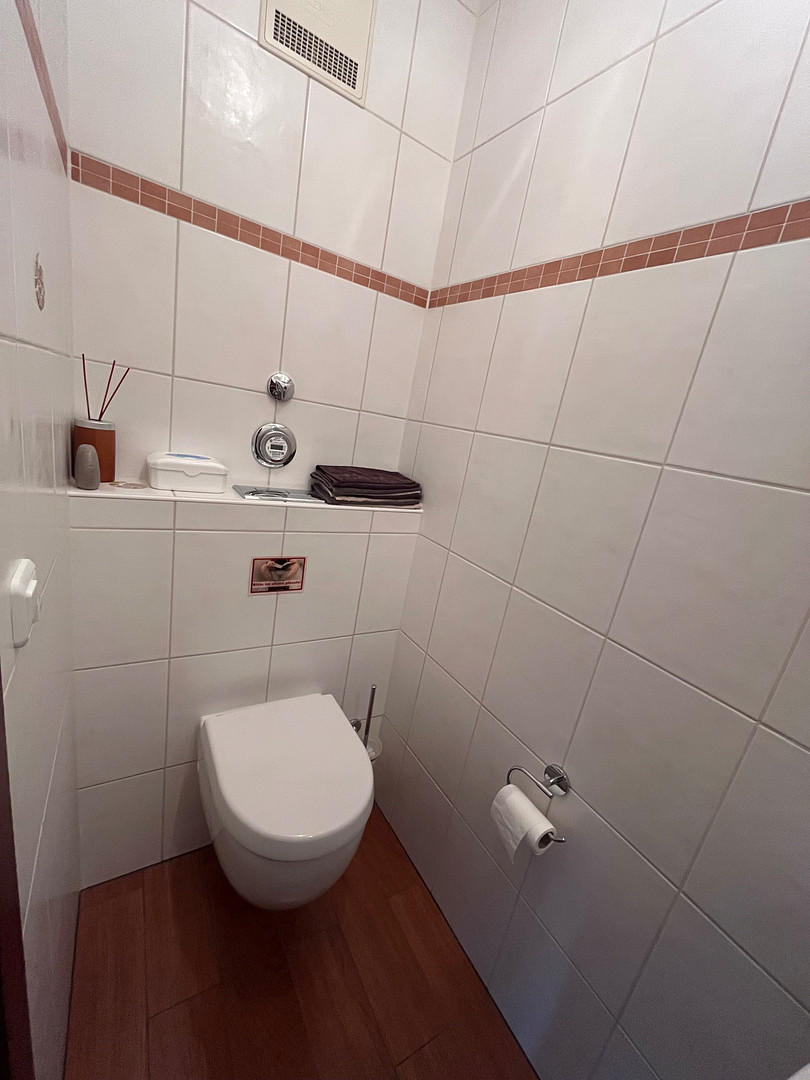 Gäste-WC 2