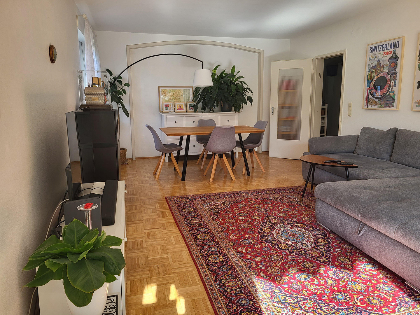 Provisionsfrei! 2-Zi Wohnung Wiesbaden Kurparkblick 2 Balkone TG – 65189 Wiesbaden – Vorschaubild 3