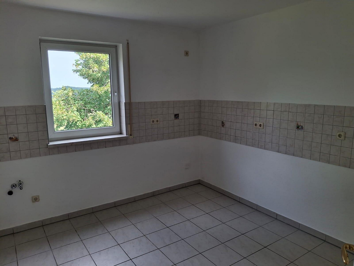 Helle 2-Raum Wohnungen mit Balkon – 9350 Lichtenstein-OT Heinrichsort(Heinrichsort) – Vorschaubild 4