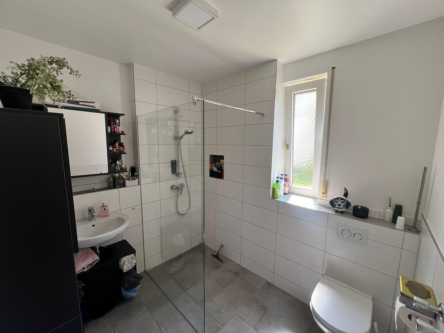 3-Zi.-EG-Wohnung Horkheim – Terrasse & 2 Tiefgaragestellpläte, ggf Friseurladen – 74081 Horkheim – Vorschaubild 2
