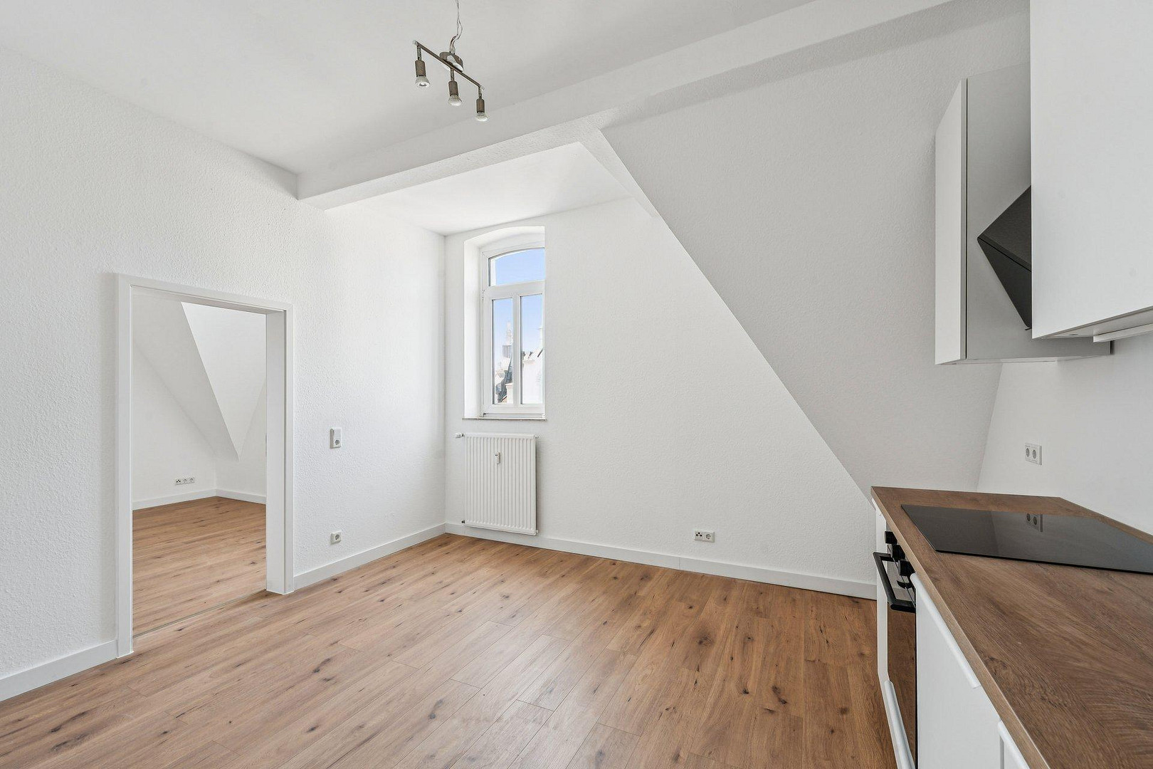PROVISIONSFREIE renditestarke Kapitalanlage mit Aufteilungspotenzial und modernisierten Wohnungen – Krippstr 39, 40229 Düsseldorf(Eller) – Vorschaubild 18
