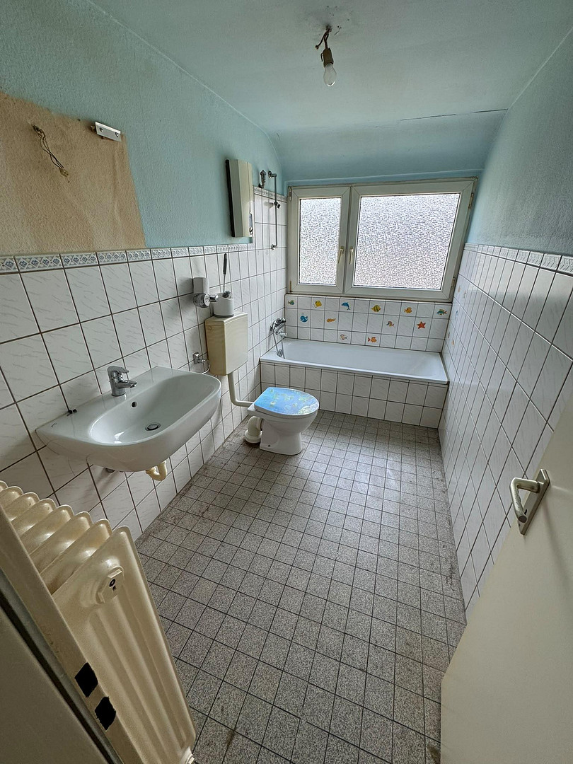 Gemütliches Zuhause für die ganze Familie – helle 3,5-Zimmer-Dachgeschosswohnung in Essen-Borbeck – Weidkamp 177, 45355 Essen-Borbeck(Borbeck-Mitte) – Vorschaubild 10