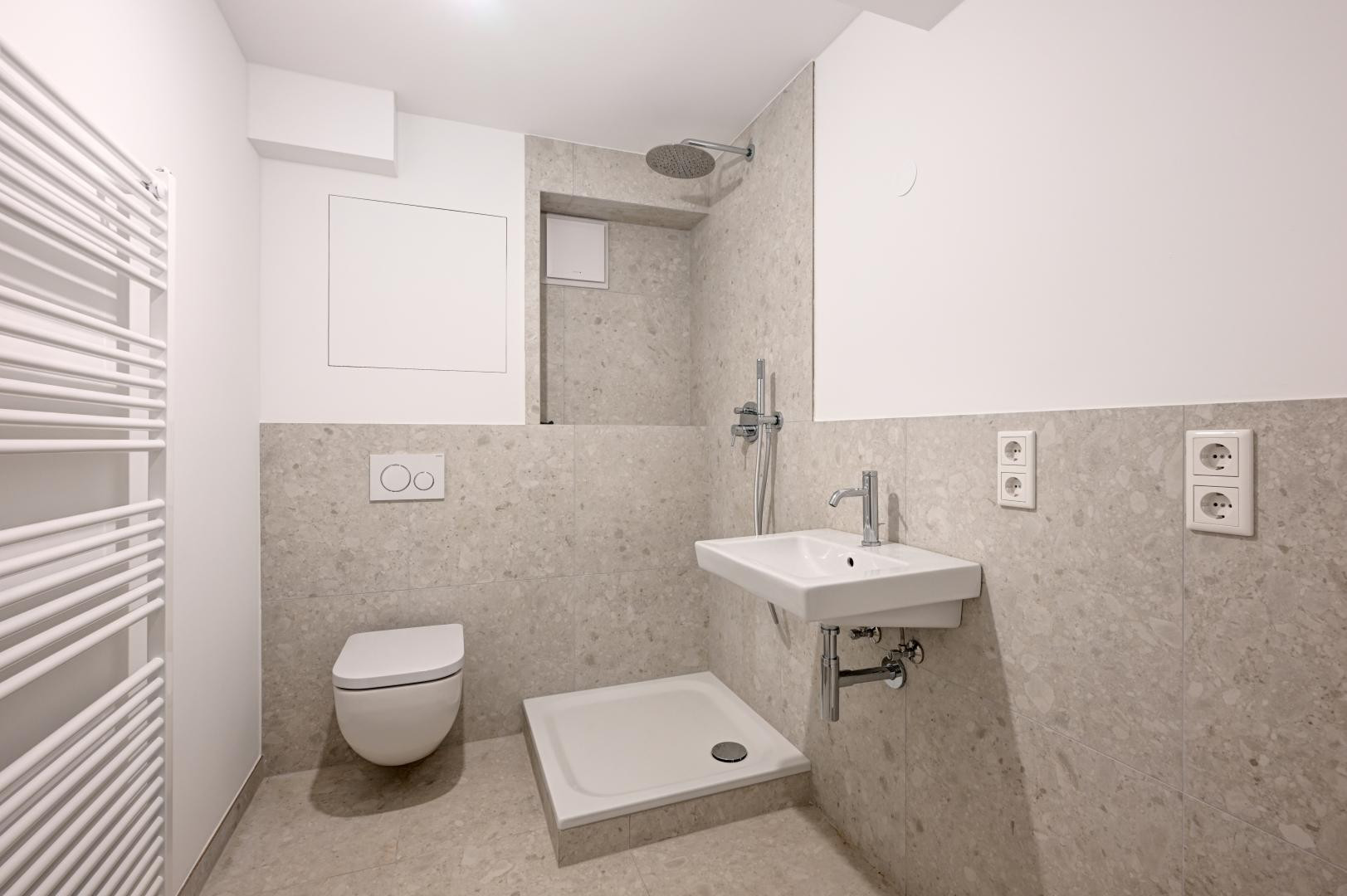 Energetisch saniertes Haus - Ruhige 2,5-Zimmer Wohnung im Hochparterre in der Maxvorstadt – Keuslinstraße 7a, 80798 München(Schwabing) – Vorschaubild 7