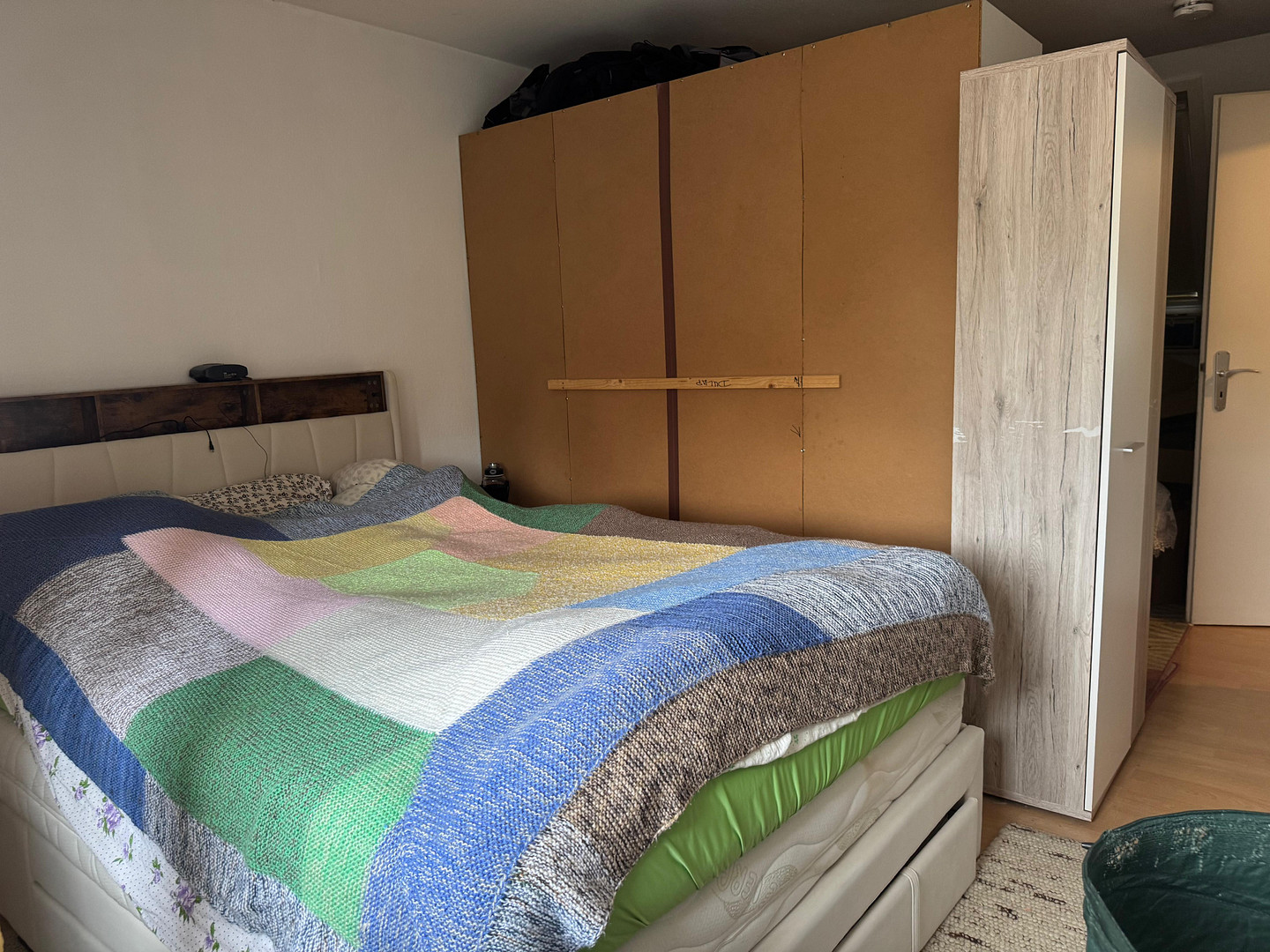 ZEITMIETVERTRAG! 2-Zimmer-Dachgeschosswohnung m. EBK u. großen Garten in KN Uninähe – Zur Friedrichshöhe 25, 78464 Konstanz – Vorschaubild 7