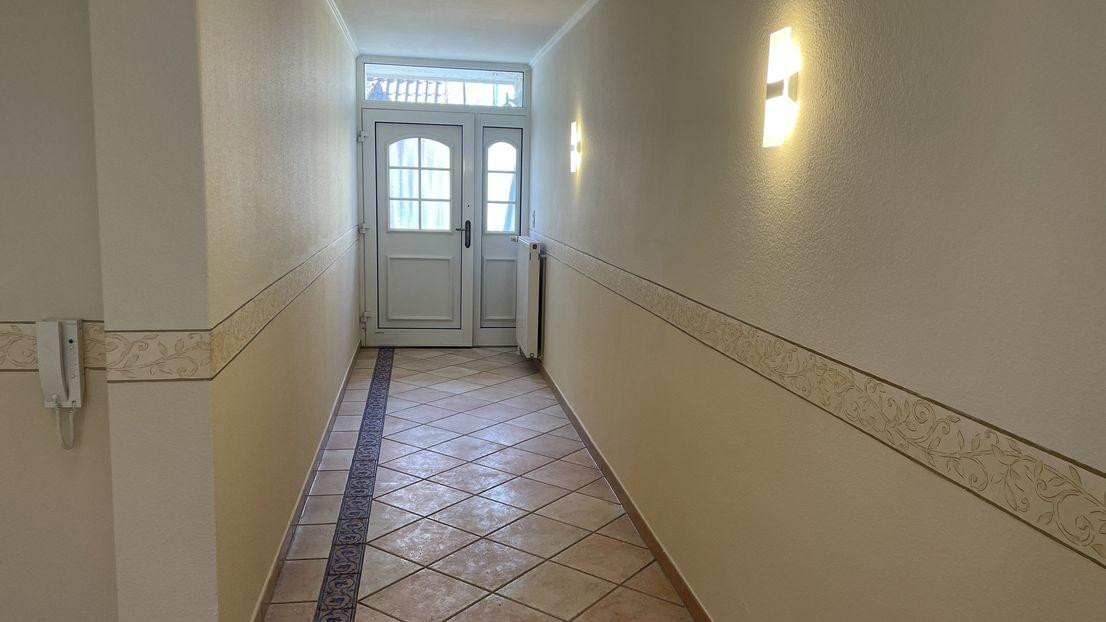 Haus statt Wohnung! Großzügiges Wohnen auf einer Ebene – 70794 Filderstadt(Bonlanden) – Vorschaubild 2