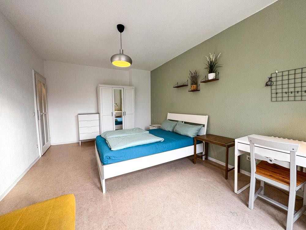 Helle, Bezugsfreie 2-Zimmer Wohnung, 2.OG in Prenzlauer Berg – Storkower Straße 88, 10409 Berlin(Prenzlauer Berg) – Vorschaubild 2