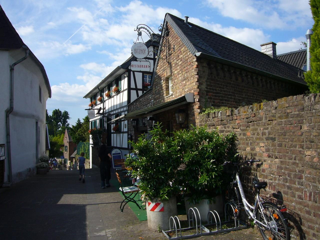 Hochwertige helle 3-Zi.-Whg., Einbauküche u. Balkon, in modernem 4-Fam.-Haus, Bestwohnlage Groovnähe – Am alten Brauhaus 13 a, 51143 Köln(Zündorf) – Vorschaubild 34