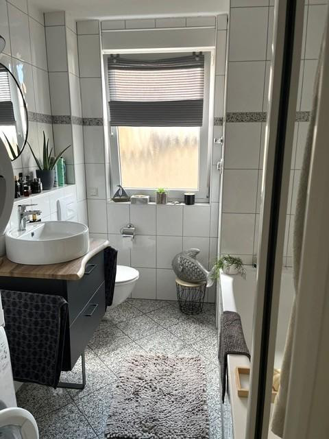 Hochwertige helle 3-Zi.-Whg., Einbauküche u. Balkon, in modernem 4-Fam.-Haus, Bestwohnlage Groovnähe – Am alten Brauhaus 13 a, 51143 Köln(Zündorf) – Vorschaubild 26
