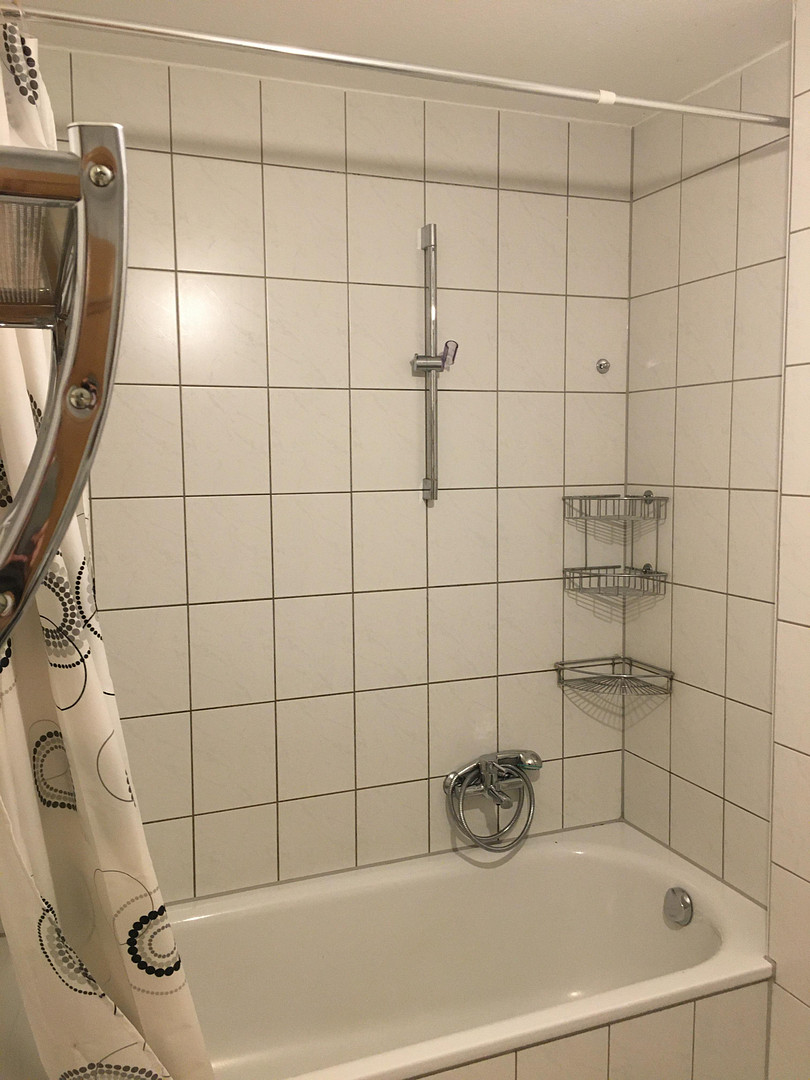 Moderne, traumhafte 2,5 Zi Galeriewohnung in M.-Untermenzing PROVISIONSFREI – Eversbuschstr 30A, 80999 München(Untermenzing) – Vorschaubild 12