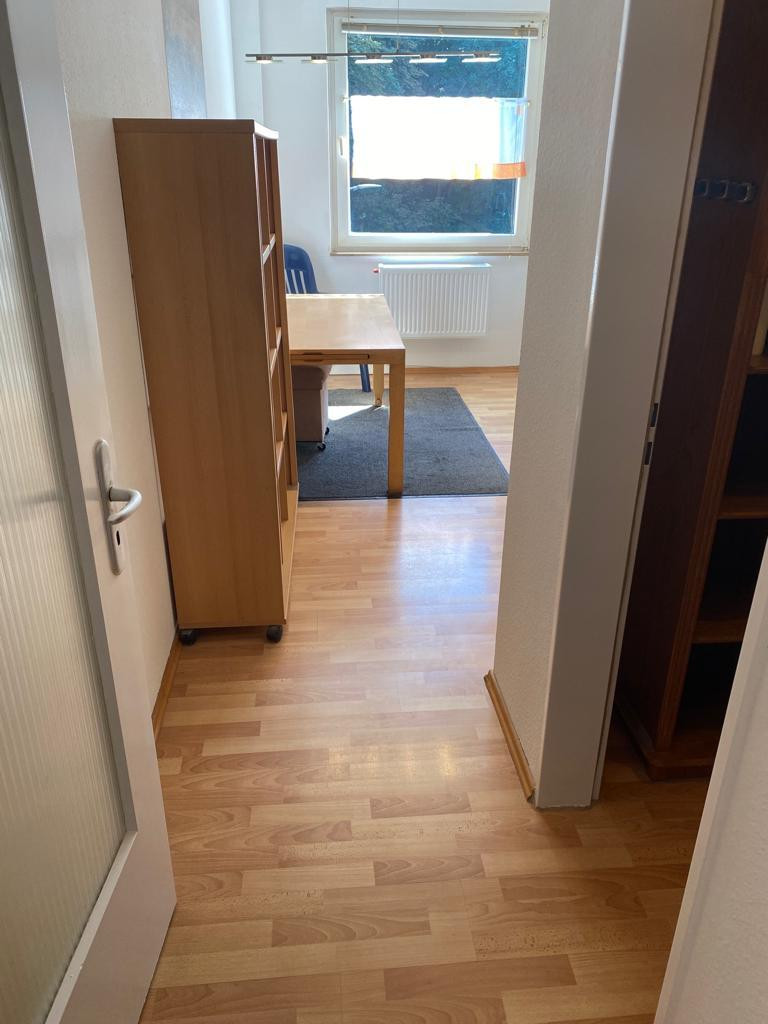 3,5Zi mit Dachterrasse, Solingen Wald, Waldrand, Renoviert, auf Wunsch mit Möbelübernahme Vormieter – Ittertalstraße 138, 42719 Solingen – Vorschaubild 11