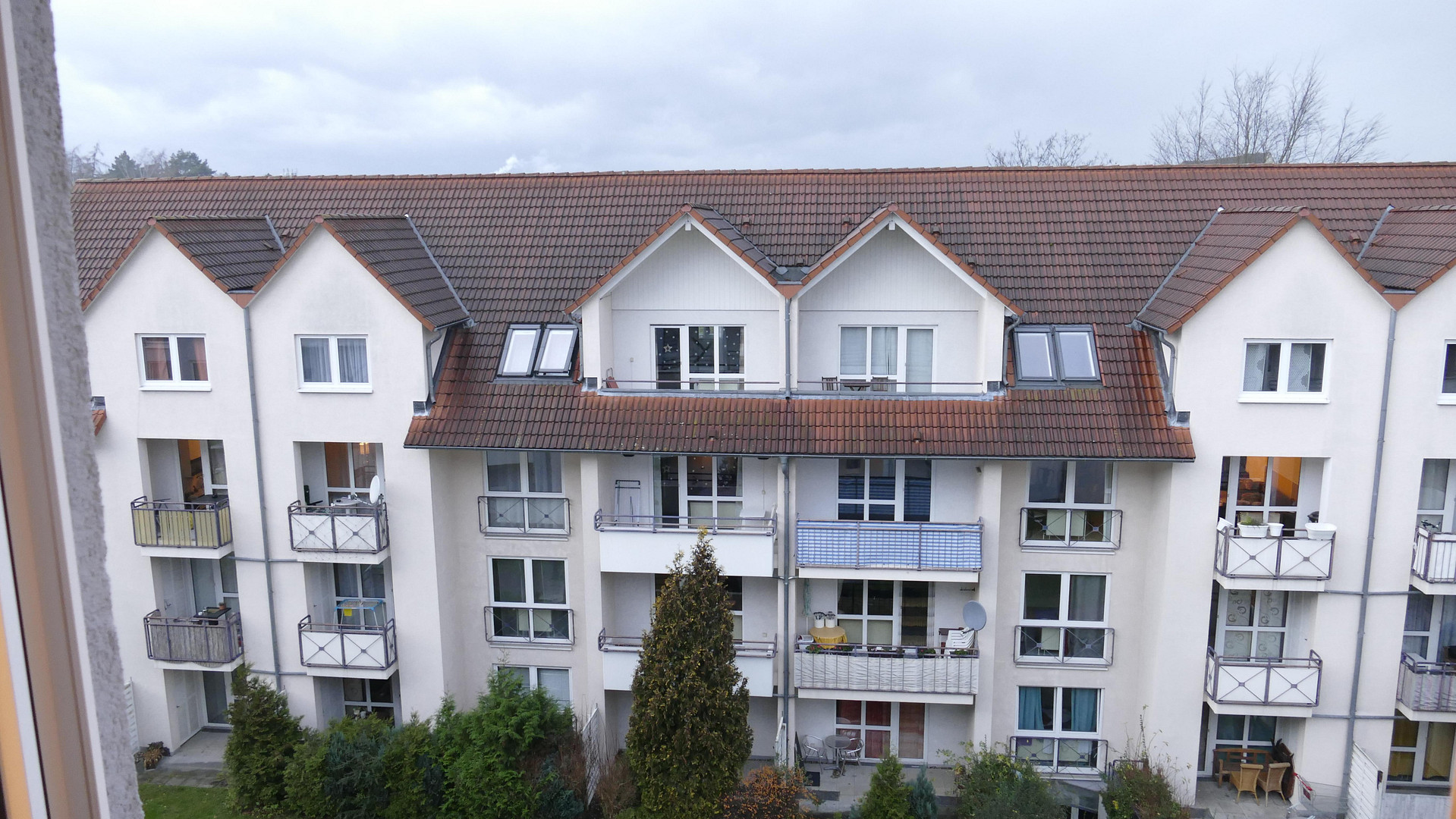 BEZUGSFREI ab 01.11.26: 4-Zi.-Maisonette (109m²) mit TG-Stellplatz & Balkon in Uni-Nähe! – Grebensteiner Str. 8, 34127 Kassel – Vorschaubild 3