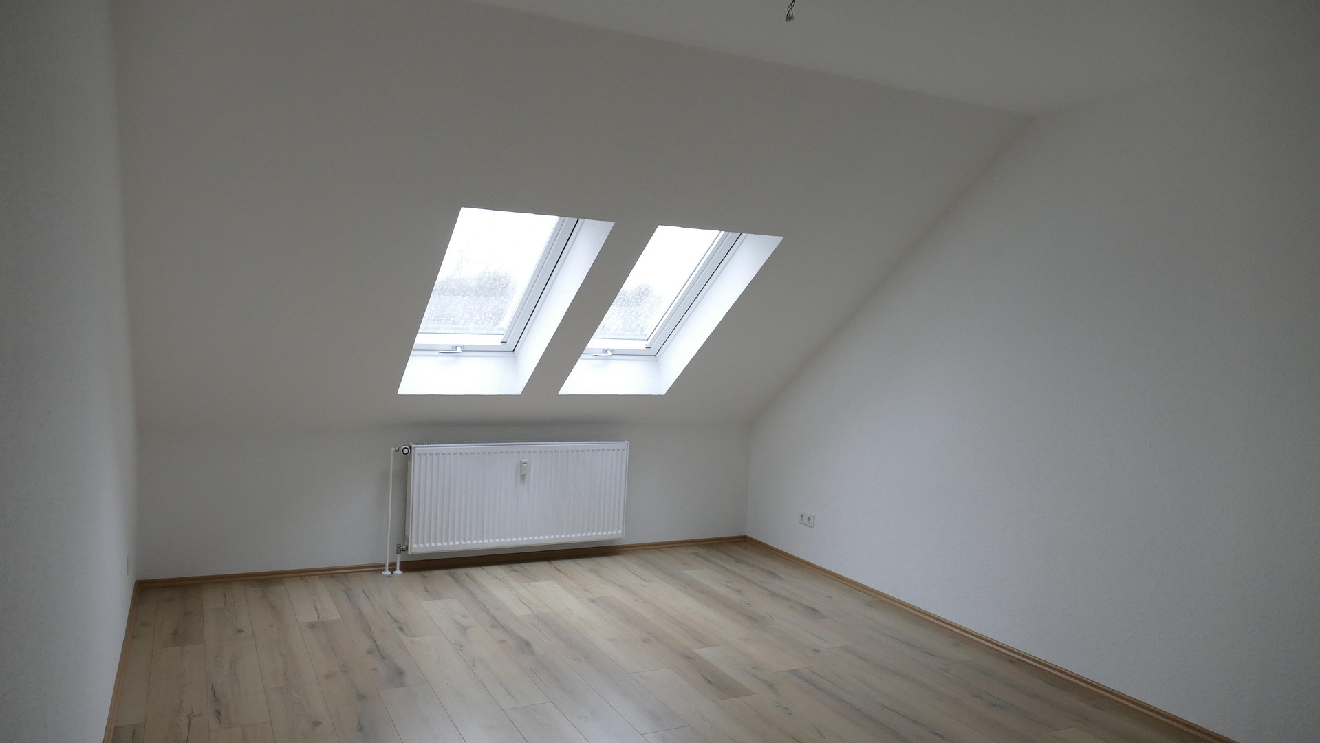 BEZUGSFREI ab 01.11.26: 4-Zi.-Maisonette (109m²) mit TG-Stellplatz & Balkon in Uni-Nähe! – Grebensteiner Str. 8, 34127 Kassel – Vorschaubild 8