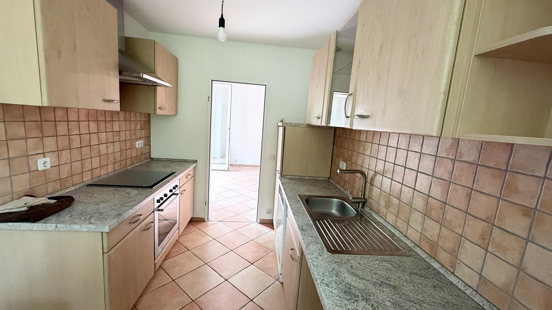 Berlin-Kladow -kernsanierte 3 Zimmer Maisonette Wohnung mit kleinem Garten – Ritterfelddamm 114b, 14089 Berlin(Kladow) – Vorschaubild 15