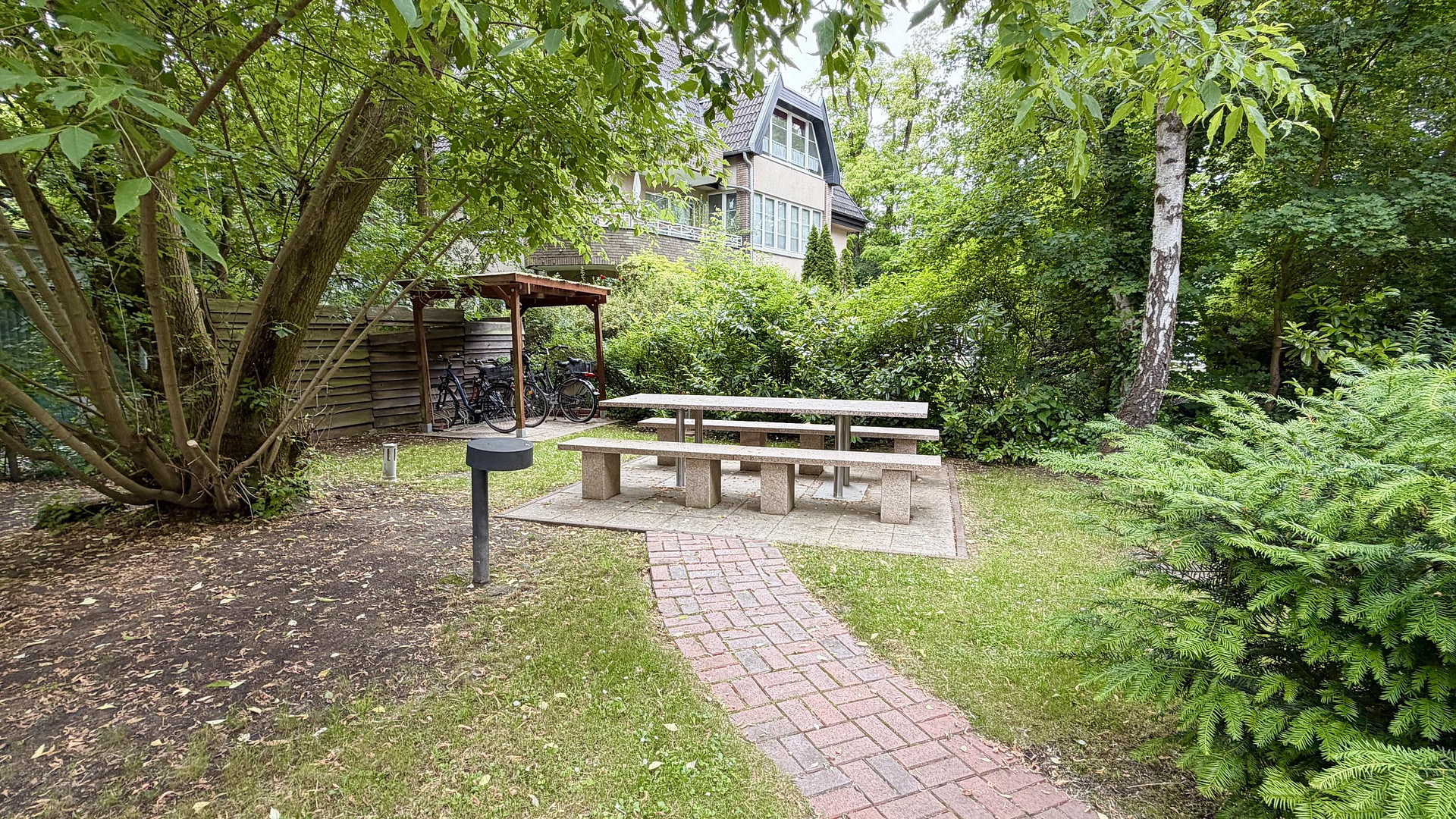 Berlin-Kladow -kernsanierte 3 Zimmer Maisonette Wohnung mit kleinem Garten – Ritterfelddamm 114b, 14089 Berlin(Kladow) – Vorschaubild 4