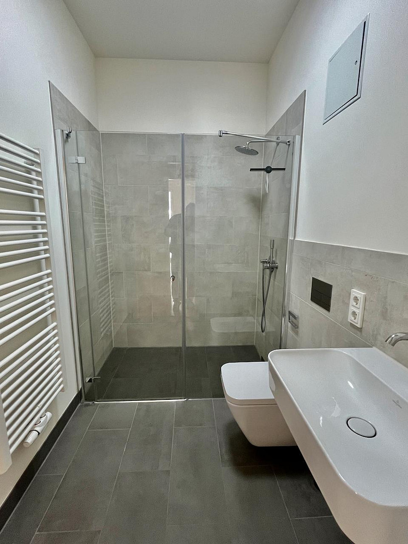BEZUGSFREI= SPREENÄHE= HEISENBERGSTR. 3 = HÖCHSTE QUALITÄT = 4 ZIMMER =BJ 2022=BALKON = 2. OG = LIFT – Heisenbergstraße 3, 10587 Berlin(Charlottenburg) – Vorschaubild 9