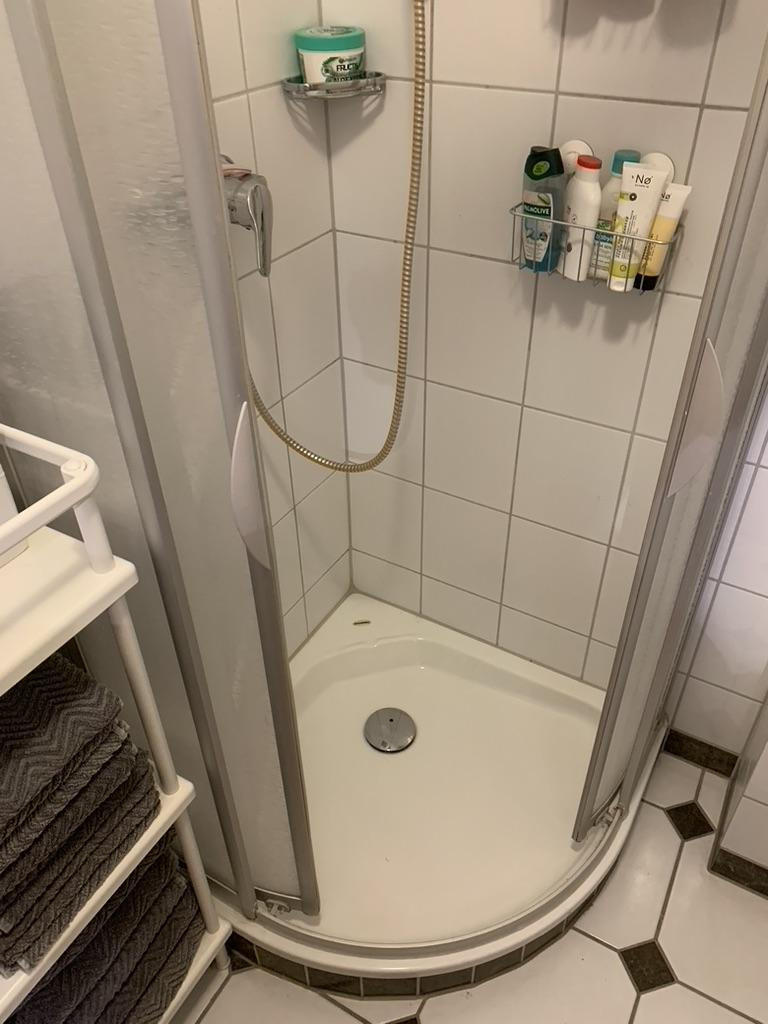 Exklusive, vollständig renovierte 1-Zimmer-Wohnung mit Einbauküche in Düsseldorf – Thomas-Mann-Straße 32, 40470 Düsseldorf(Mörsenbroich) – Vorschaubild 16