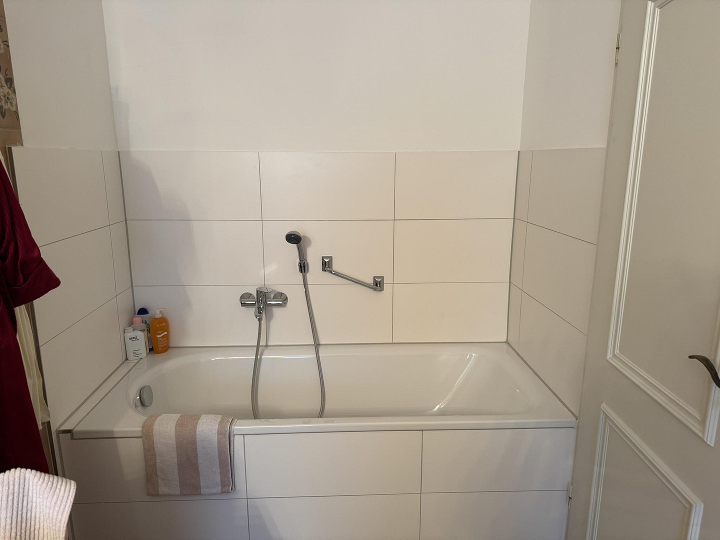 Viel Platz für Ihre Pläne und Träume, großzügiges EFH mit Einliegerwohnung Köln-Hahnwald – Am Waldpark, 50996 Köln(Hahnwald) – Vorschaubild 18