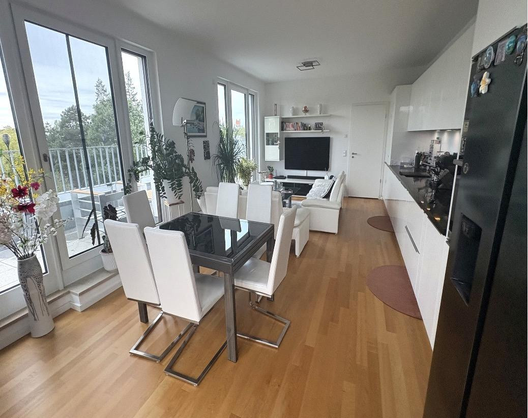Dachgeschosswohnung mit Penthouse-Feeling – Berlin(Wittenau) – Vorschaubild 2