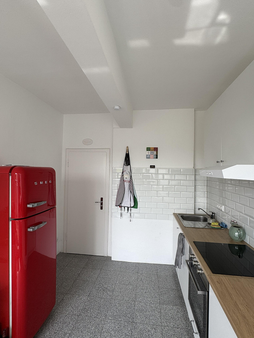 Großzügige sanierte 5 Zimmer Etagenwohnung in Rüttenscheid mit Balkon, Gäste Bad, Aufzug, 4. OG – Kortumstr. xxx, 45130 Essen(Rüttenscheid) – Vorschaubild 7