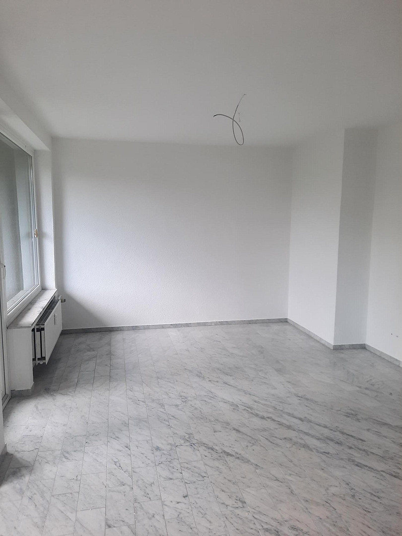 frisch renovierte Whg. mit Balkon in gepfl. 6-Familien-/Doppelhaushälfte in Dortmund-Sölde – Begonienstr. 6, 44289 Dortmund(Sölde) – Vorschaubild 4