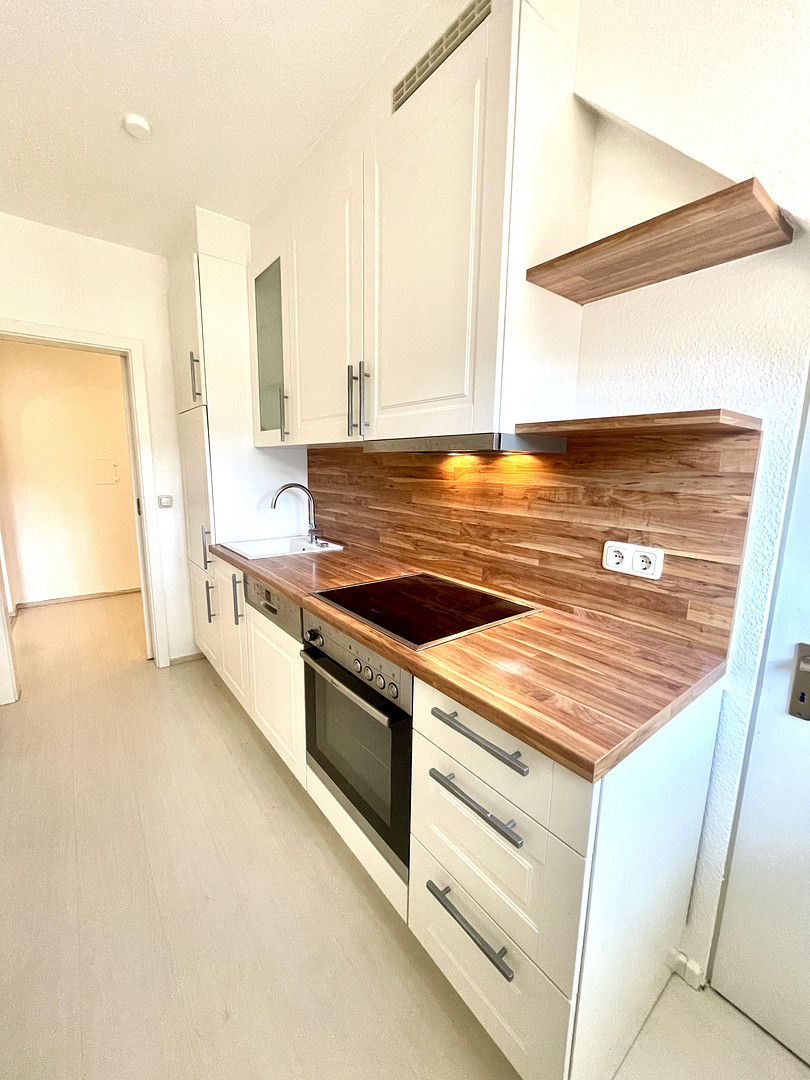 Bezugsfreie Dachgeschosswohnung im Altbau in attraktiver Lage – Ganghoferstr. 76, 81373 München(Sendling) – Vorschaubild 7