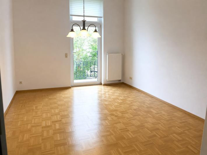 5 Zimmer Altbauwohnung mit eigenem Garten im Ostviertel – 45127 Essen(Ostviertel) – Vorschaubild 4