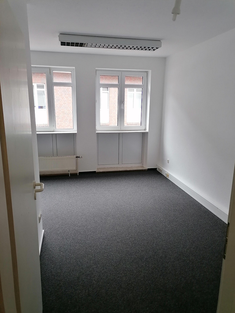 Modernisierte 1,5 Wohnung mit guter Rendite – Wardenburg – Vorschaubild 3