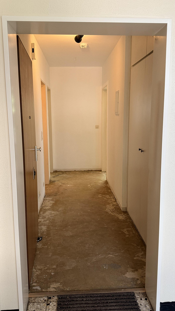 Schöne helle 1,5 Zimmer Wohnung mit großem Balkon - sofort wohlfühlen – Walddörferstrasse 376, 22047 Hamburg(Tonndorf) – Vorschaubild 8