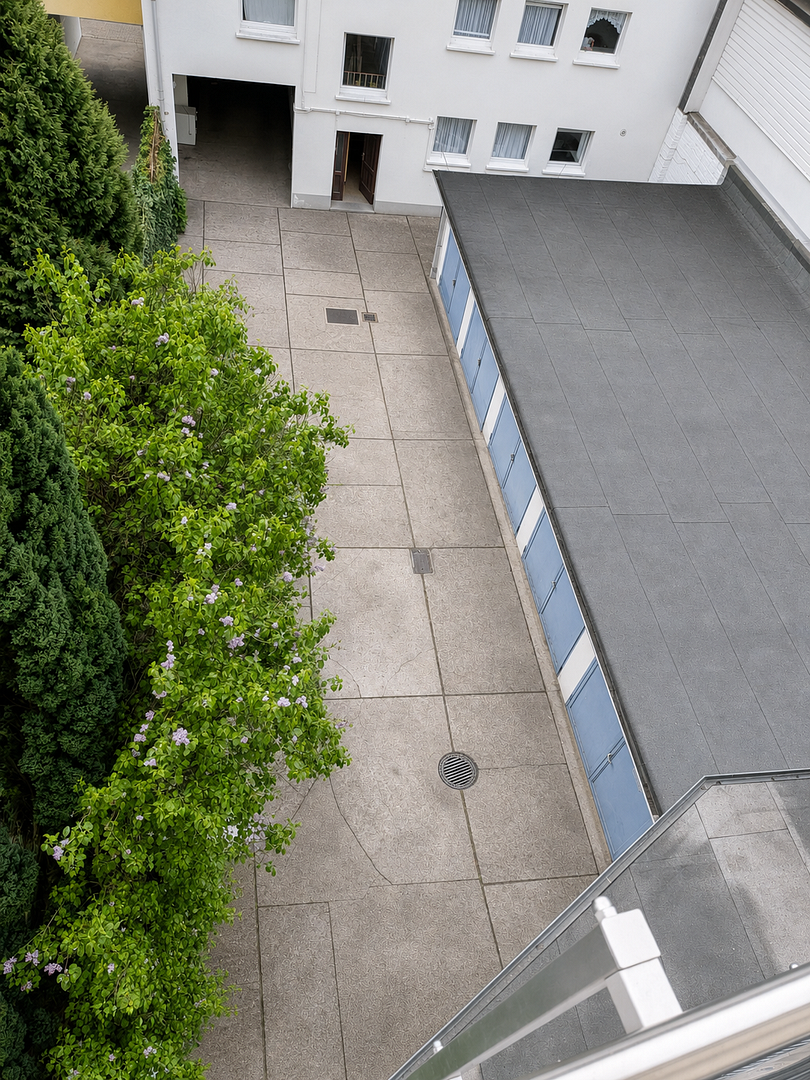 Charmante 2-Zimmer-Wohnung mit Balkon, Tageslichtbad, Einbauküche und Garage in Wuppertal-Barmen – Wuppertal(Barmen) – Vorschaubild 3