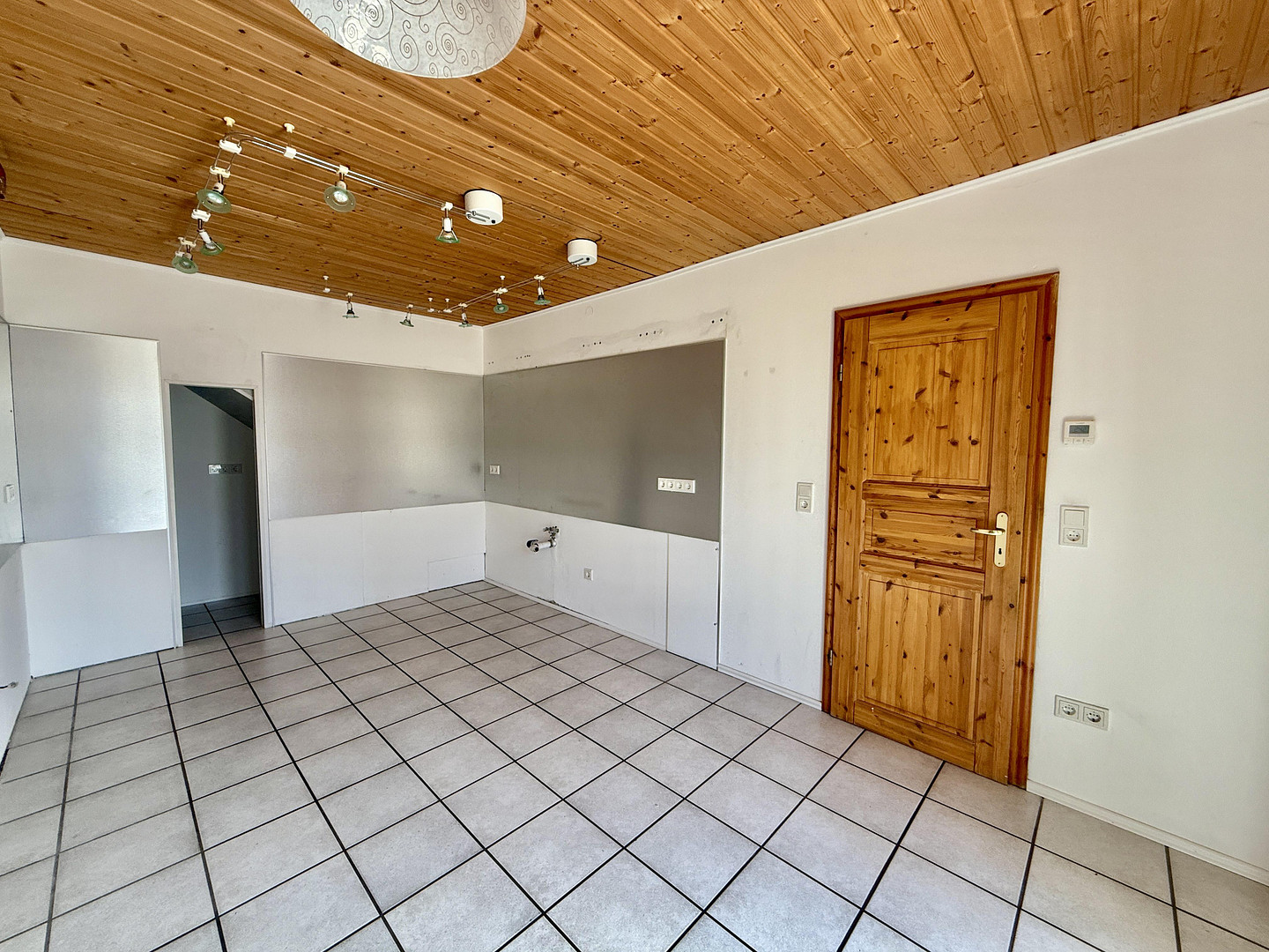 Barrierefreie Erdgeschosswohnung mit großem Garten & Terrasse in Wesseling-Keldenich – Wesseling – Vorschaubild 13