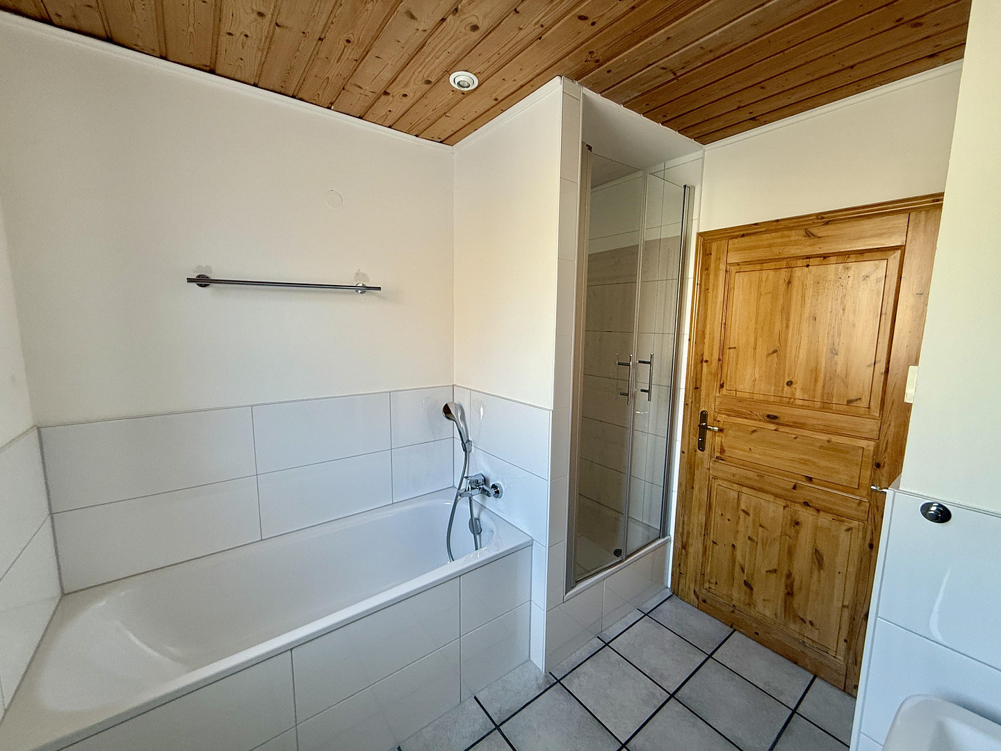 Barrierefreie Erdgeschosswohnung mit großem Garten & Terrasse in Wesseling-Keldenich – Wesseling – Vorschaubild 9