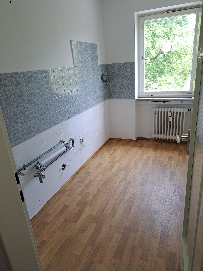 Sehr gut geschnittene, helle 2-Zimmer-Wohnung mit Balkon und Tiefgaragenstellplatz zu verkaufen – 80686 München(Laim) – Vorschaubild 8
