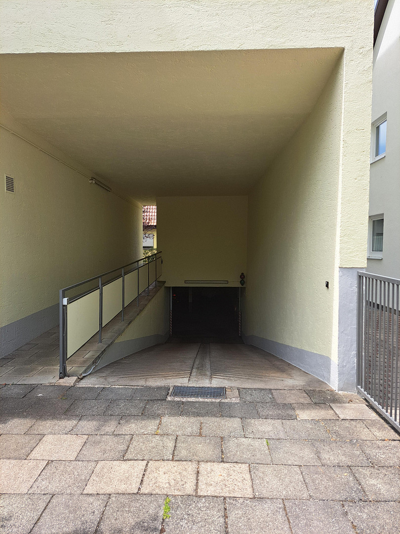 Sehr gut geschnittene, helle 2-Zimmer-Wohnung mit Balkon und Tiefgaragenstellplatz zu verkaufen – 80686 München(Laim) – Vorschaubild 24