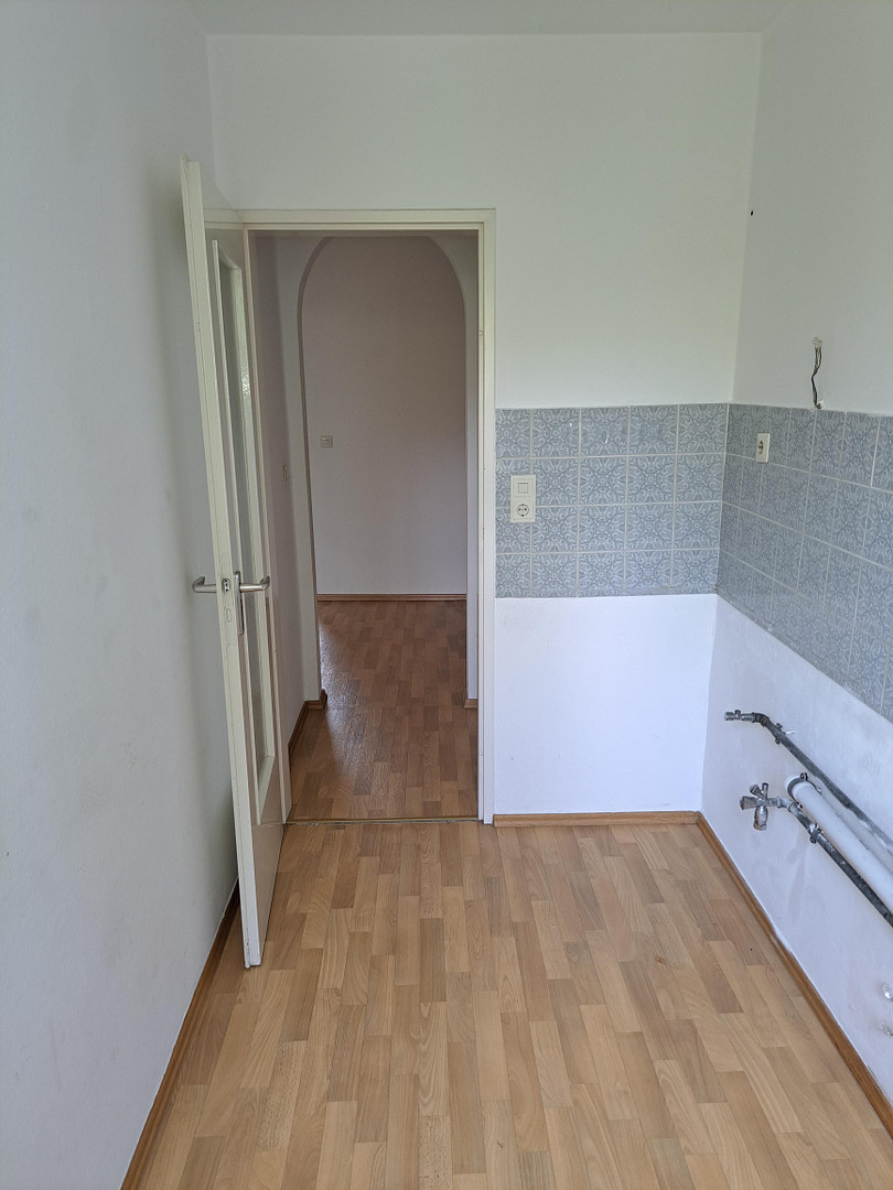 Sehr gut geschnittene, helle 2-Zimmer-Wohnung mit Balkon und Tiefgaragenstellplatz zu verkaufen – 80686 München(Laim) – Vorschaubild 10