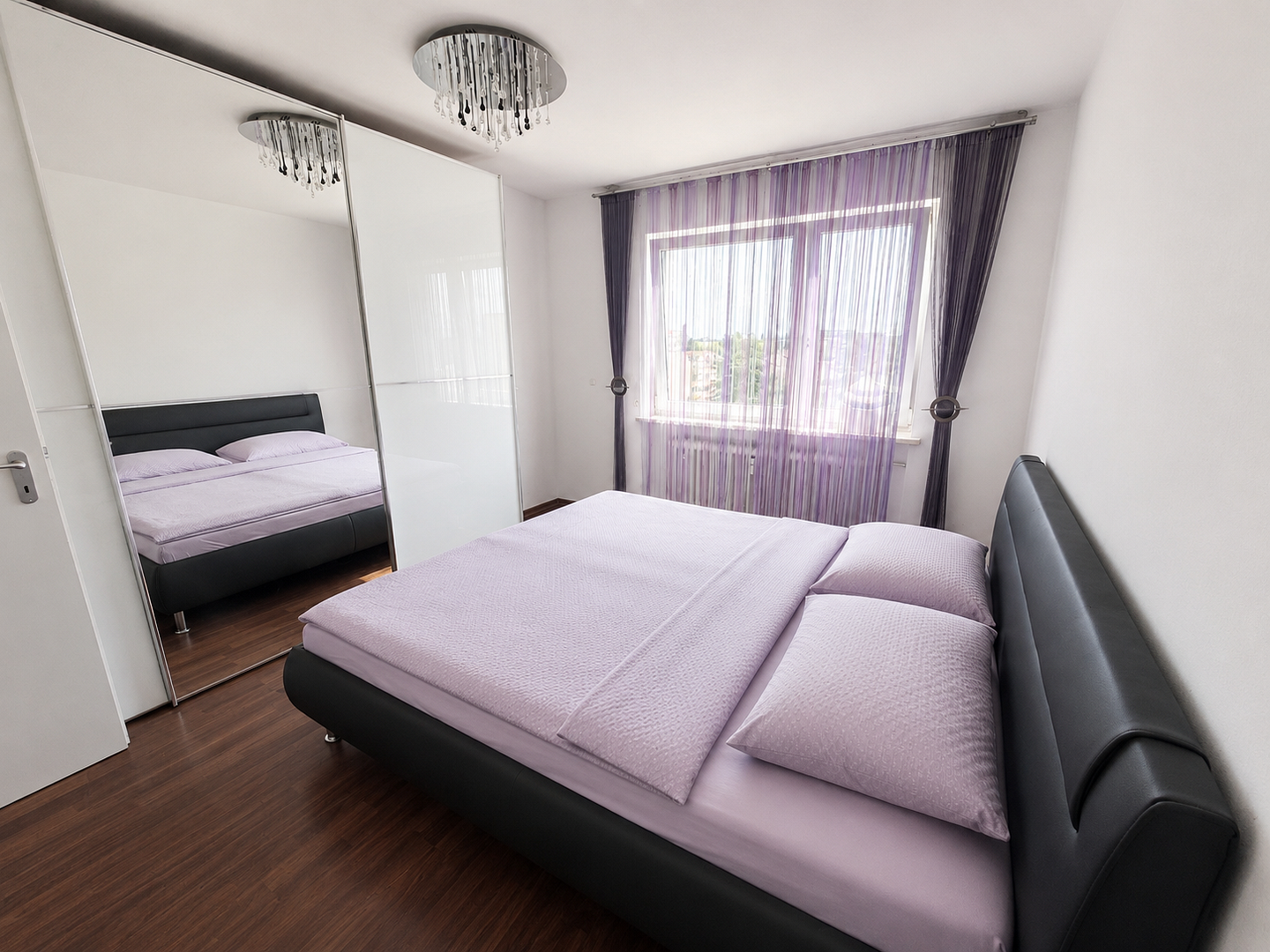 Vermietete 2-Zimmer-Wohnung mit Weitblick, Aufzug und Balkon – Kapitalanlage in Traunreut – Traunreut – Vorschaubild 7