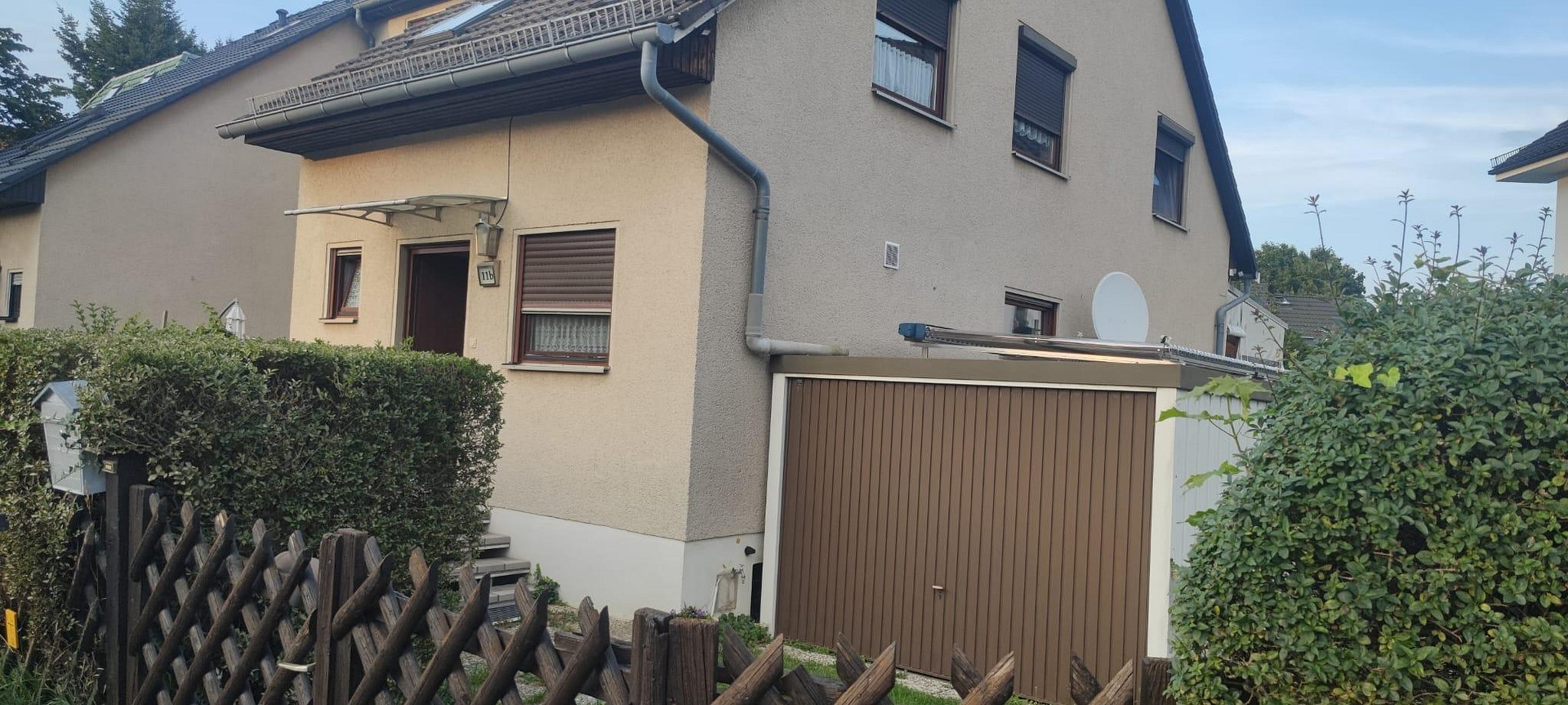 Reihenendhaus mit Kamin und moderner Gas-Hybridheizung in Berlin-Rudow