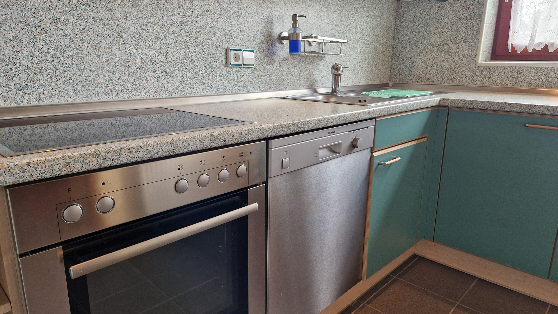 Reihenendhaus mit Kamin und moderner Gas-Hybridheizung in Berlin-Rudow – 12357 Berlin(Rudow) – Vorschaubild 9