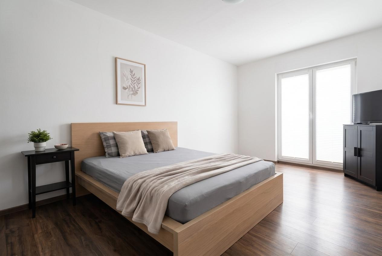 Helle 3-Zimmer-Erdgeschosswohnung mit Terrasse und EBK - ca. 110 m², neuwertig – 16356 Ahrensfelde-Mehrow(Mehrow) – Vorschaubild 5