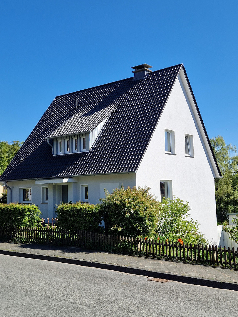 Nachhaltig und modern wohnen – einfach Einziehen. Weitblick am Südhang