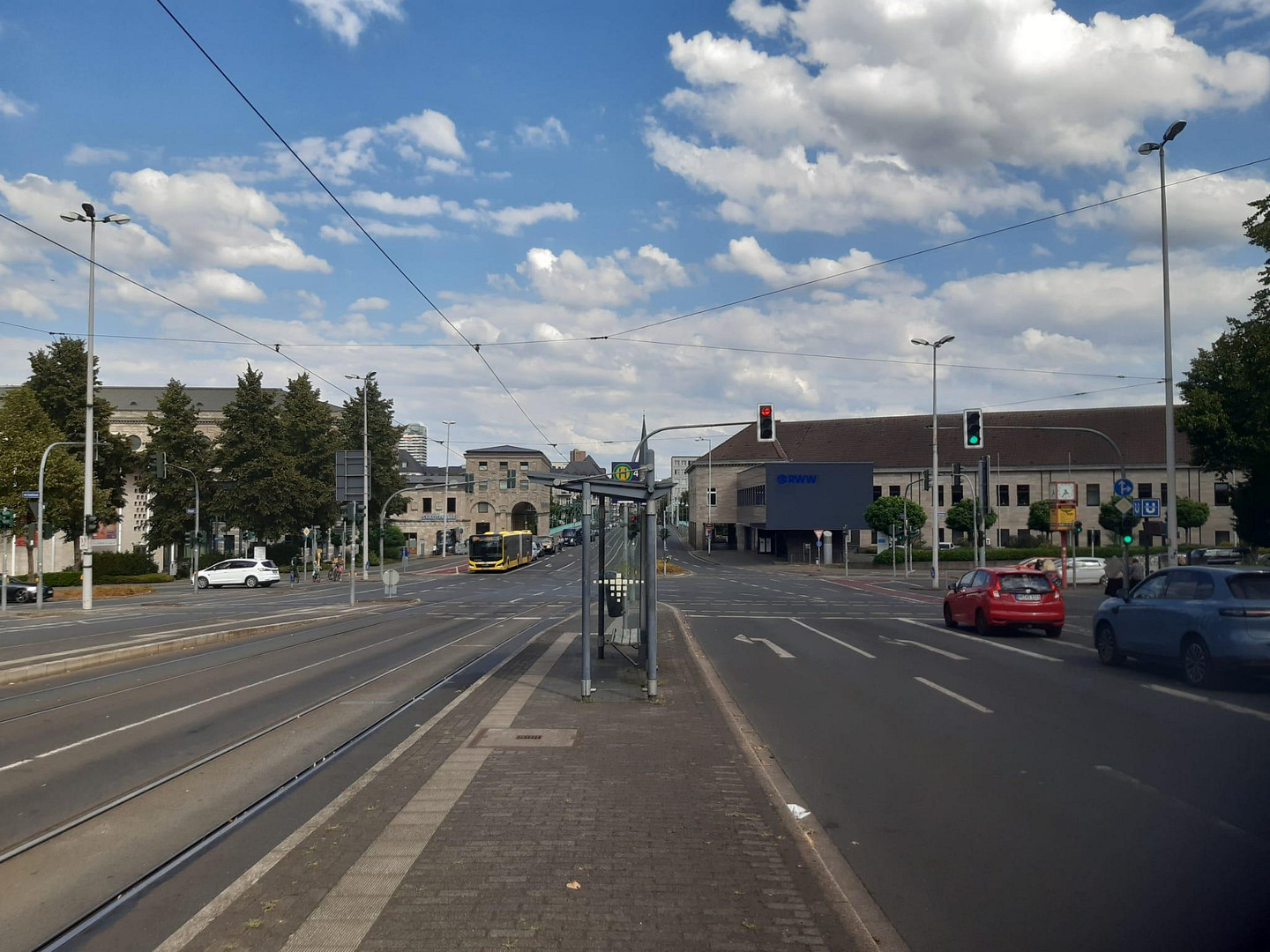 Schöne, frisch renovierte 2-Zimmer Wohnung, direkt am Schloß Broich – Am Schloß Broich 15, 45479 Mülheim an der Ruhr(Broich) – Vorschaubild 11