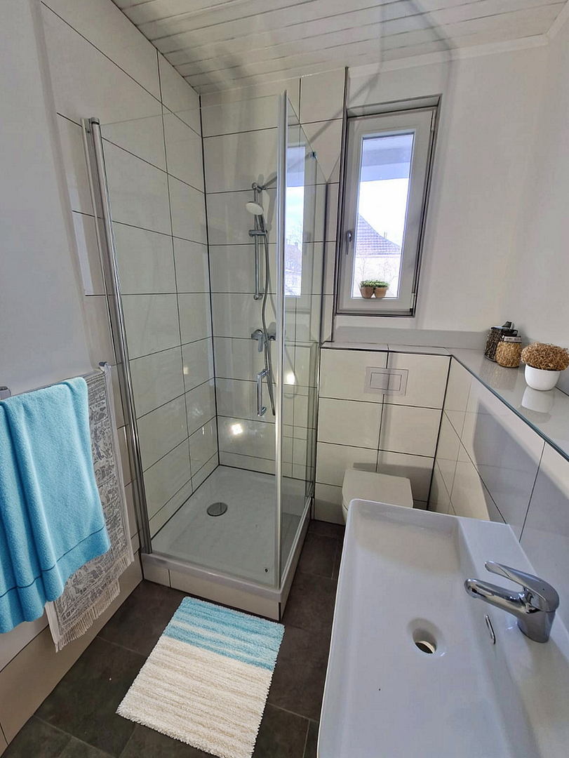 4- Zimmer Wohnung - In zentraler Lage in Mönchengladbach – Kyffhäuser Sr. 17, 41061 Mönchengladbach(Innenstadt) – Vorschaubild 7