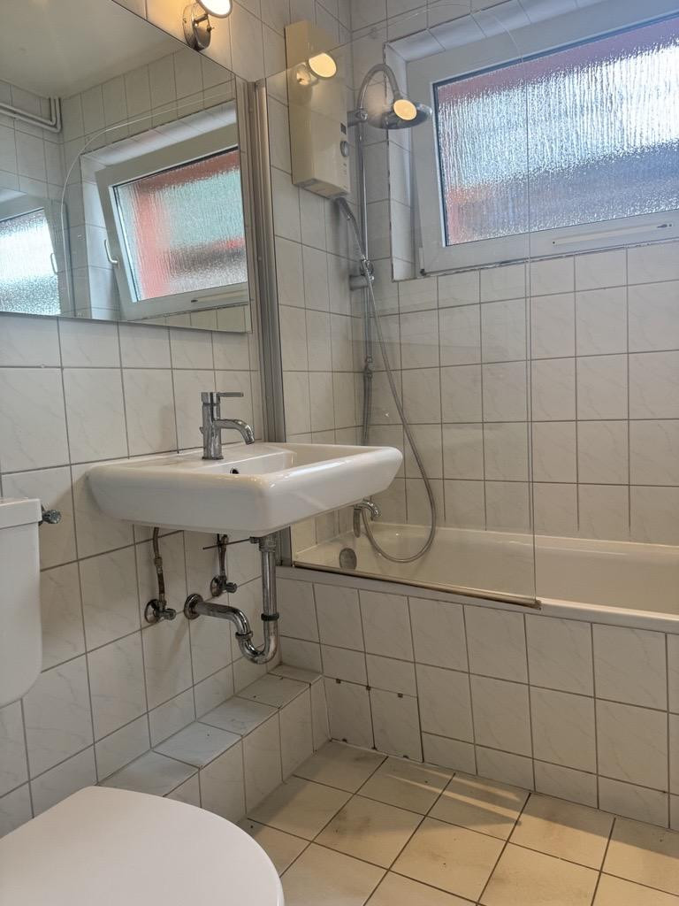Neue Fenster, neues Dach, Garage inklusive – attraktive Eigentumswohnung in ruhiger Lage – Dramburger Straße 1, 24558 Henstedt-Ulzburg(Ulzburg) – Vorschaubild 12