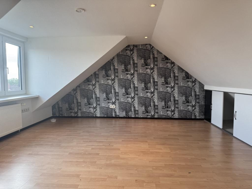 Neue Fenster, neues Dach, Garage inklusive – attraktive Eigentumswohnung in ruhiger Lage – Dramburger Straße 1, 24558 Henstedt-Ulzburg(Ulzburg) – Vorschaubild 4